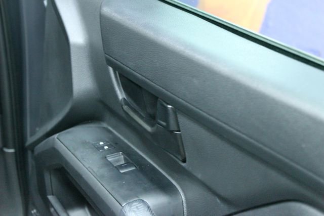 Used 2024 Toyota Tacoma SR5 AWD/4WD image 11