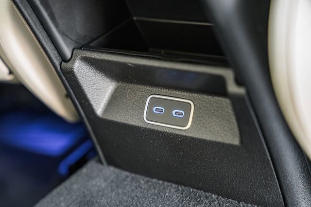 Used 2025 Mercedes-Benz GLE 450e 4MATIC image 33