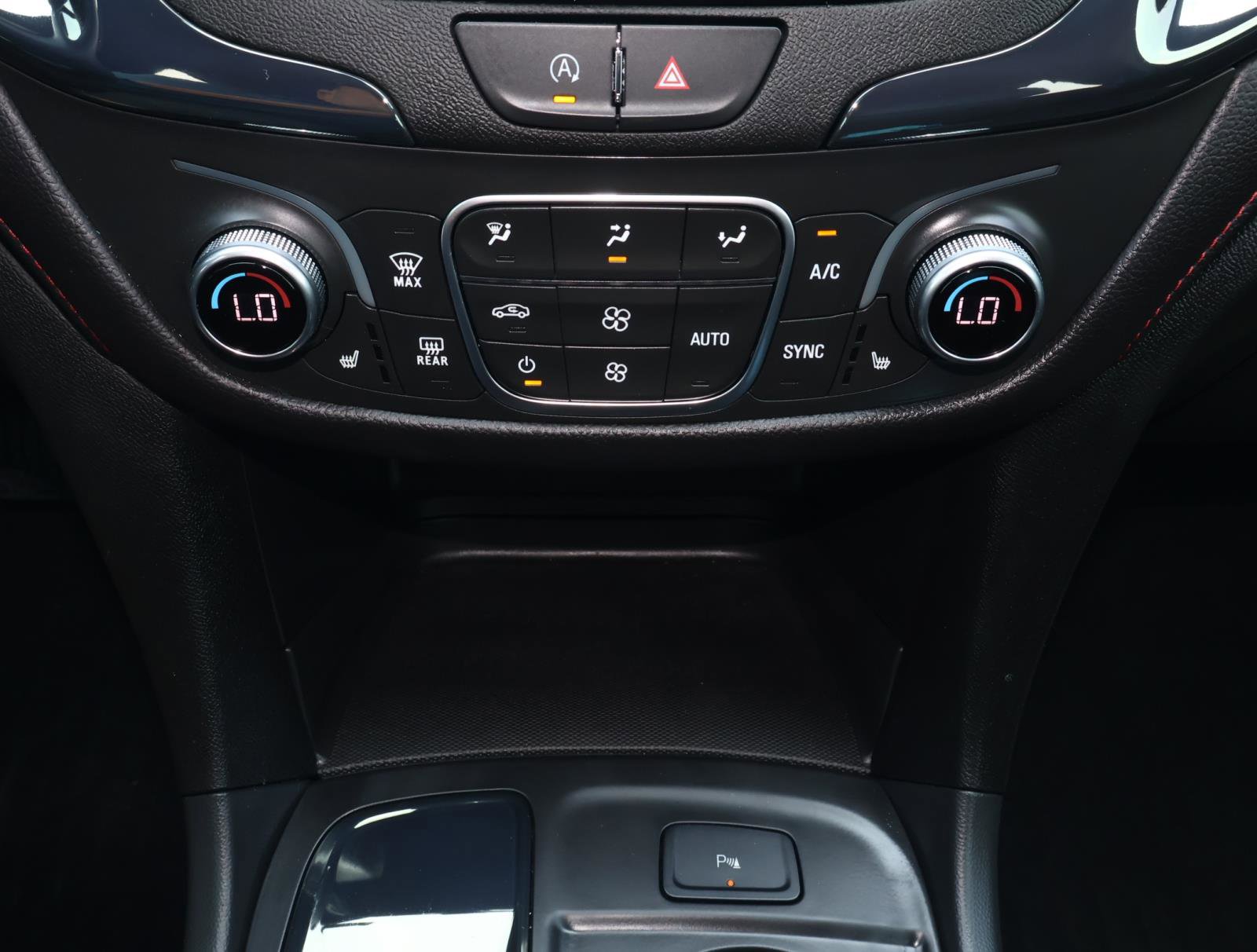 Used 2024 Chevrolet Equinox RS FWD image 22