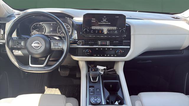 Used 2023 Nissan Pathfinder SL w/ SL Premium Package AWD/4WD image 19