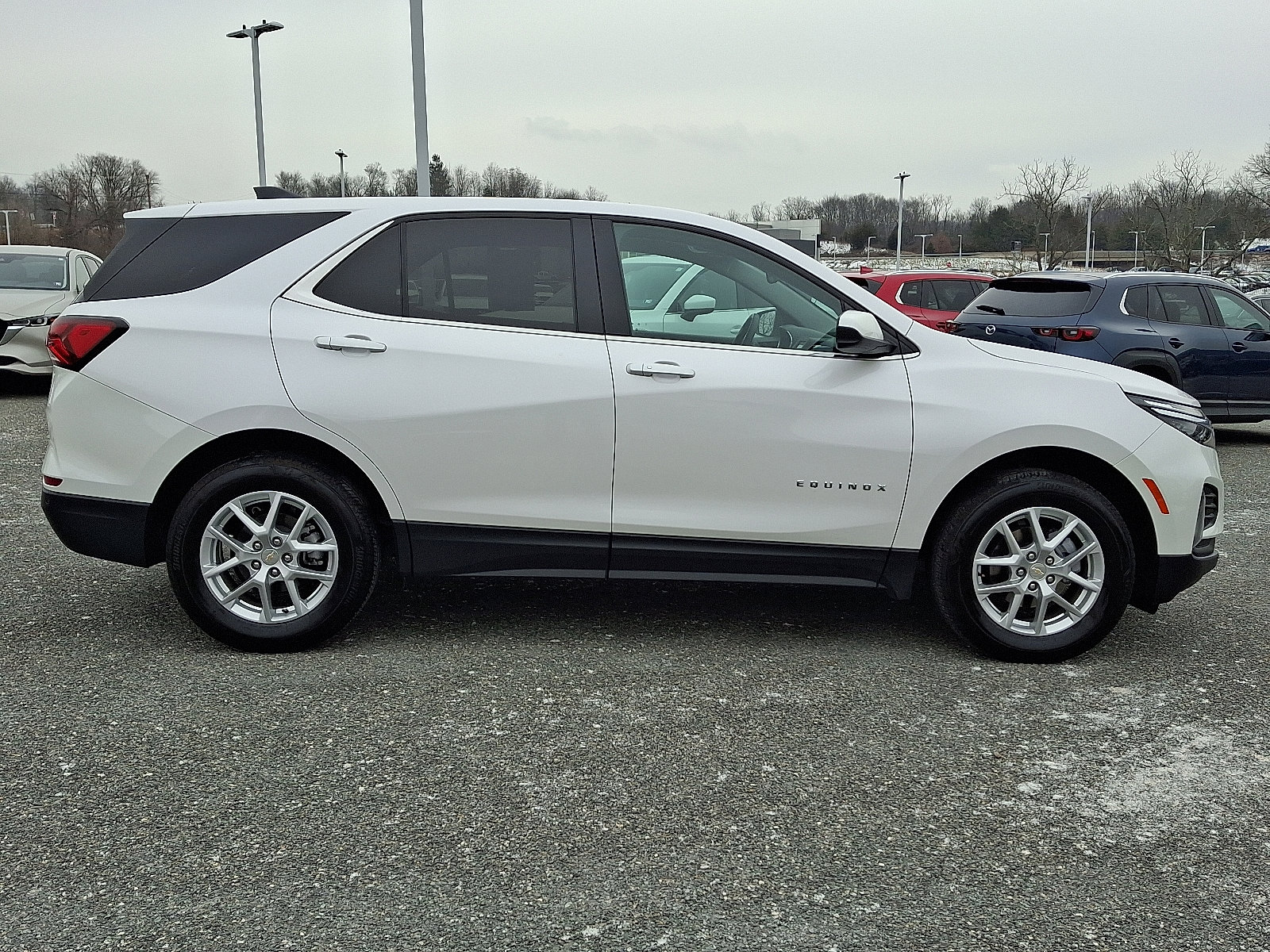 Used 2024 Chevrolet Equinox LT image 7