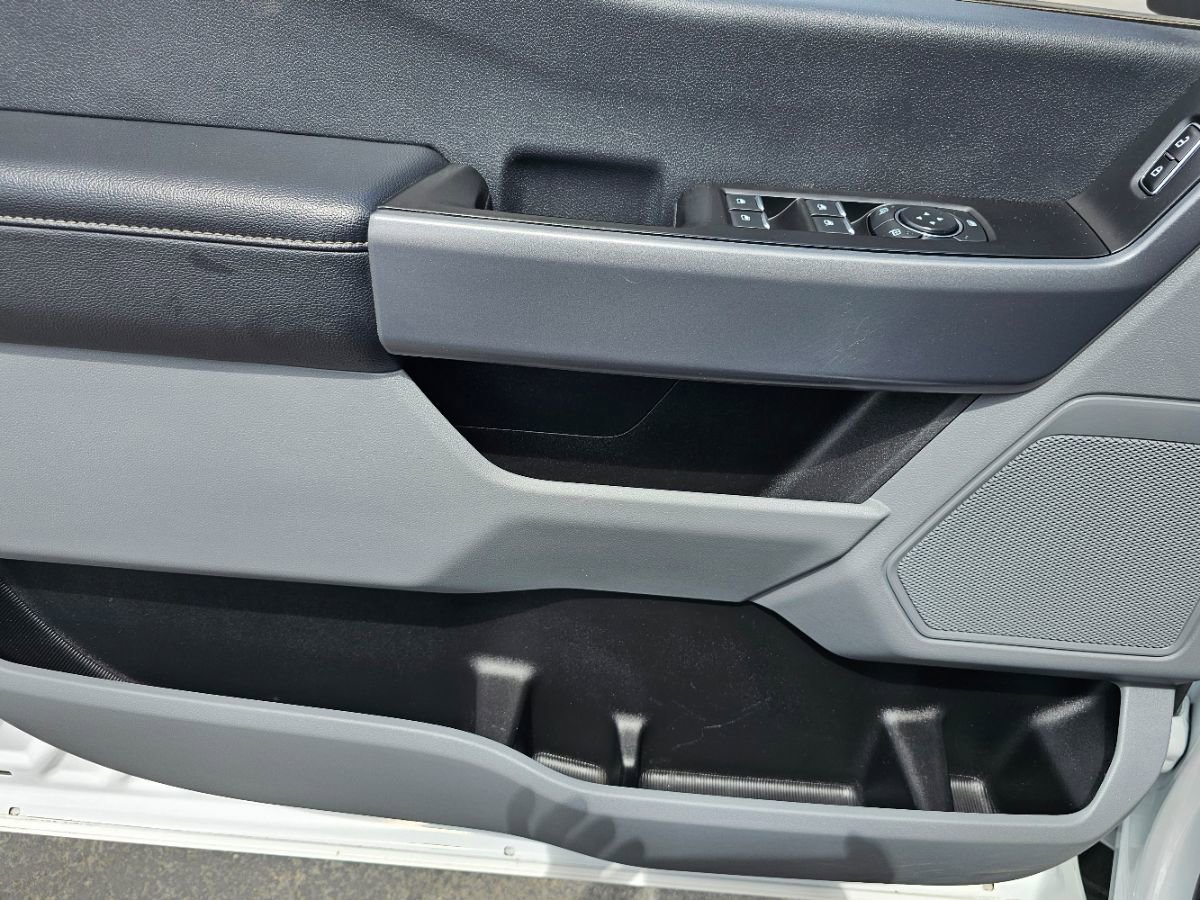 Used 2023 Ford F350 XLT w/ FX4 Off-Road Package image 23