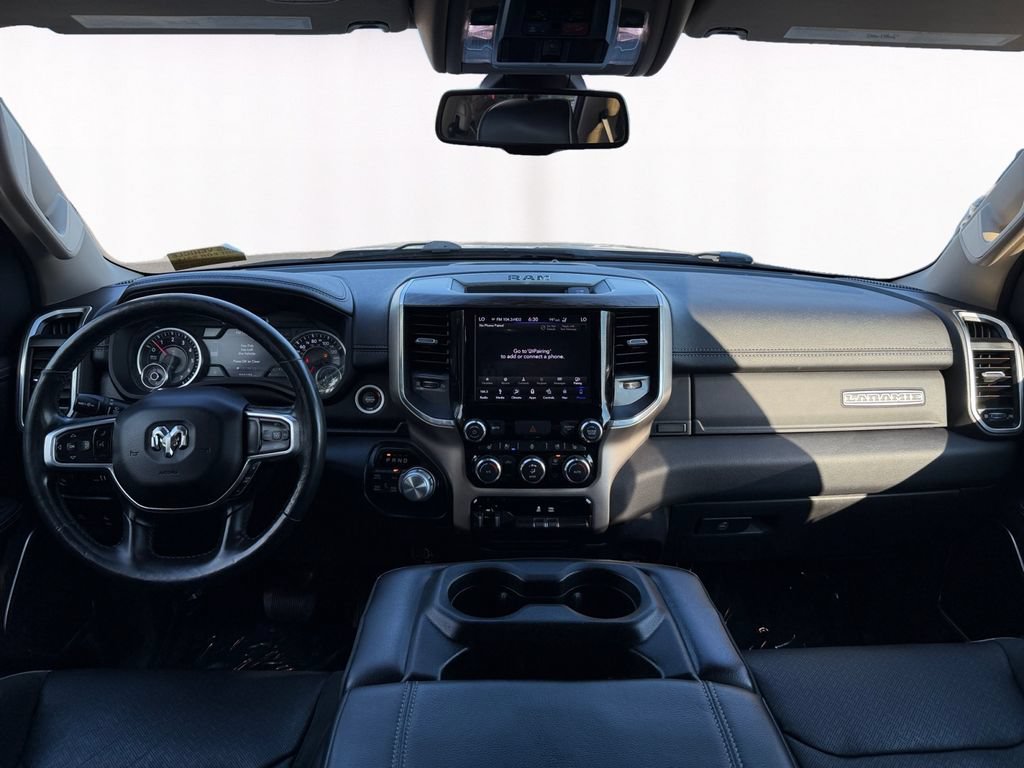 Used 2019 RAM 1500 Laramie AWD/4WD image 10