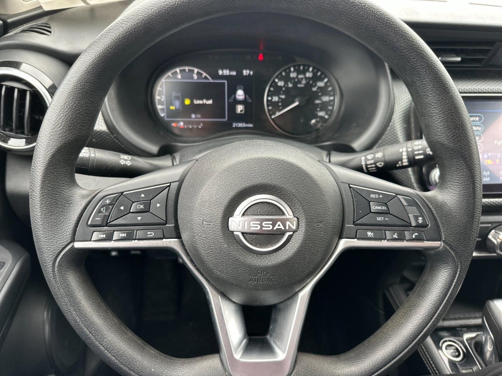 Used 2023 Nissan Kicks SV FWD image 23