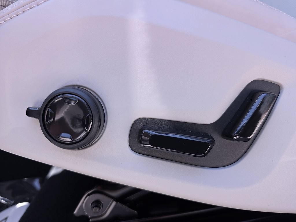 New 2026 Volvo XC90 B6 Ultra AWD/4WD image 41