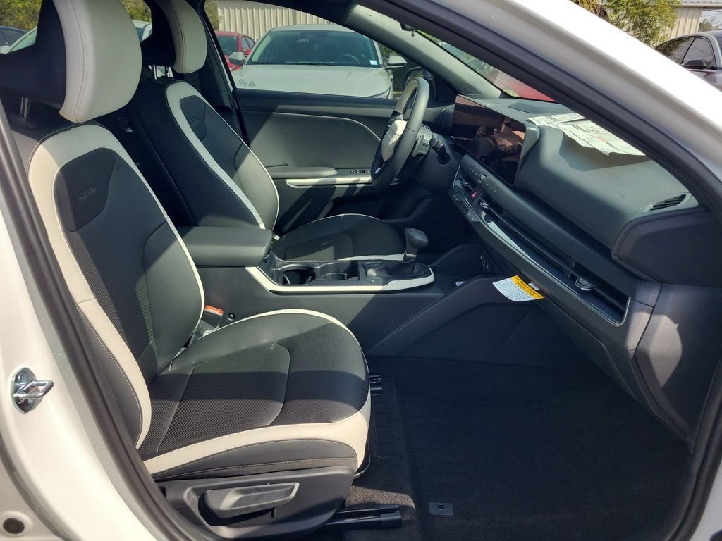 New 2026 Kia K4 GT-Line Turbo FWD image 7