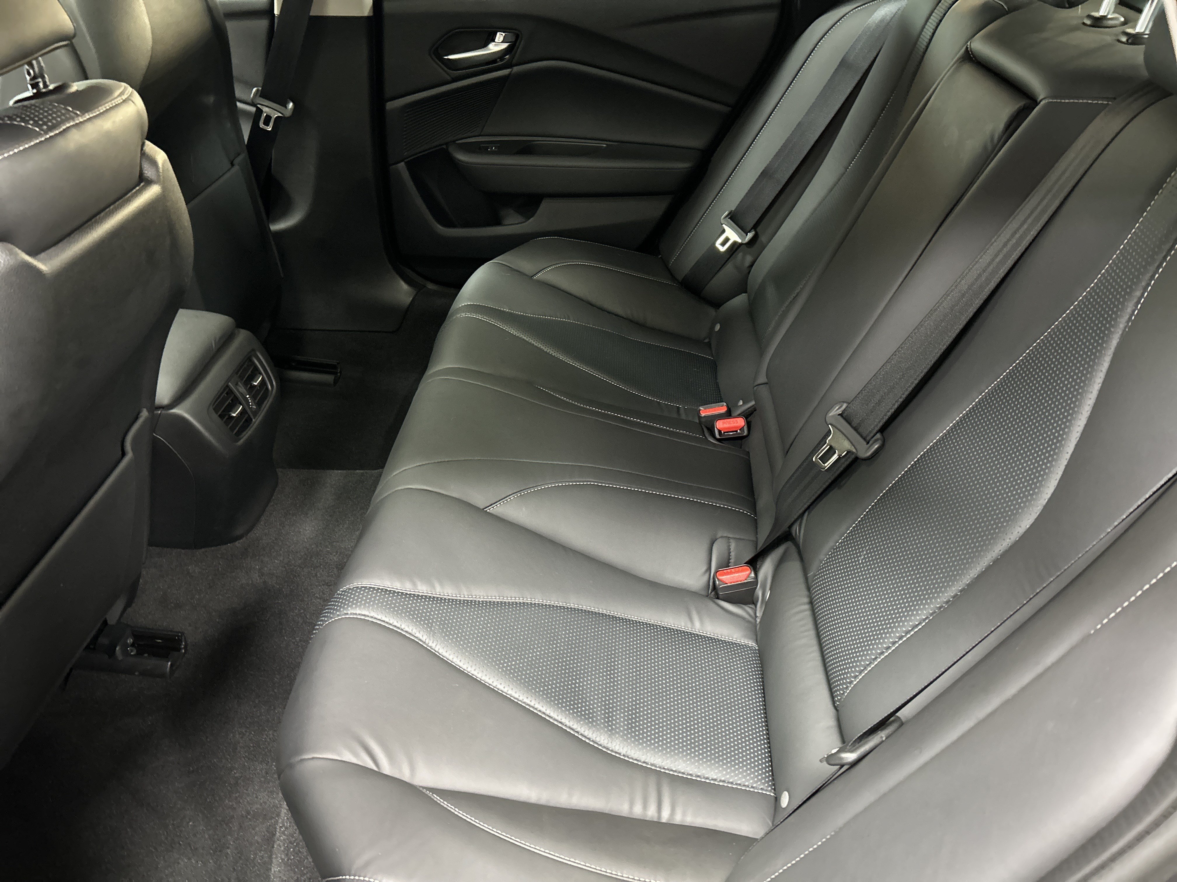 Used 2023 Acura TLX w/ Technology Package FWD image 31