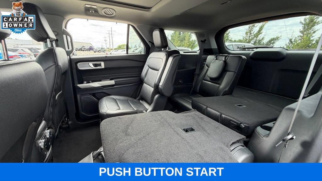 Used 2022 Ford Explorer Limited w/ Equipment Group 301A AWD/4WD image 13
