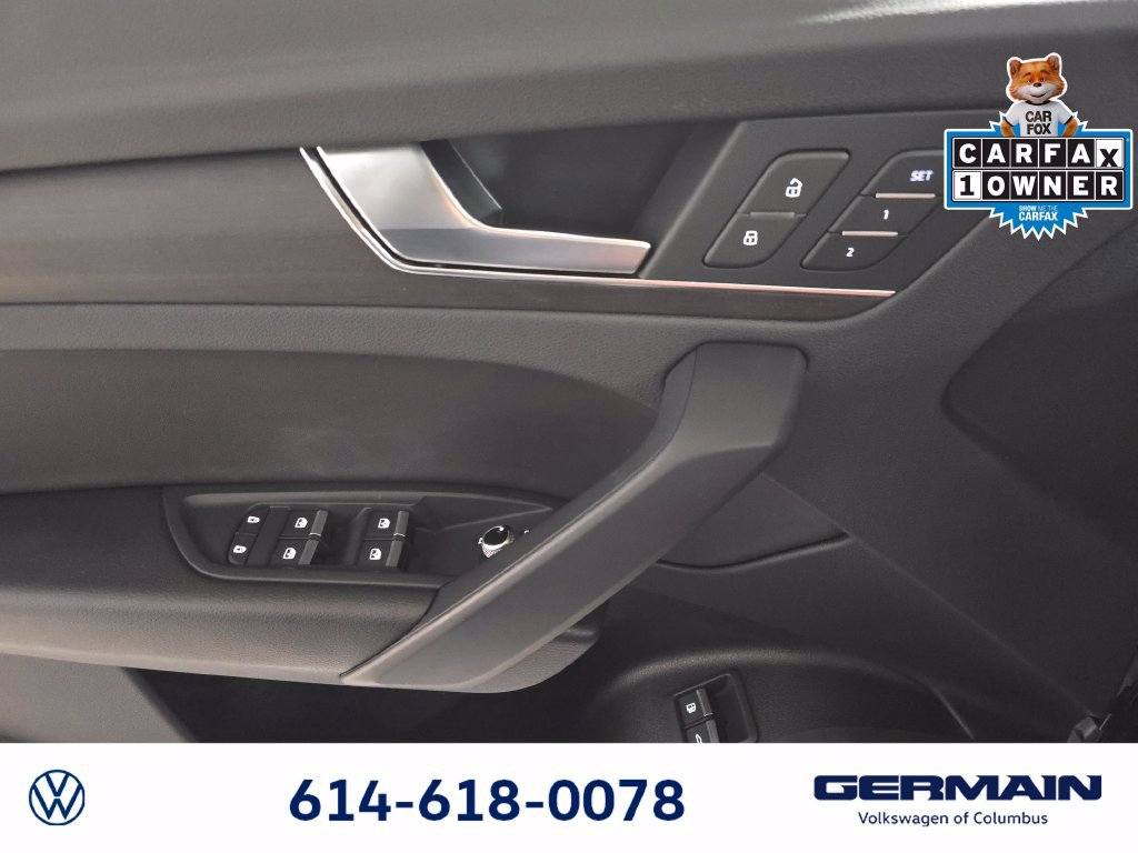 Used 2022 Audi Q5 e Premium w/ Convenience Package AWD/4WD image 32