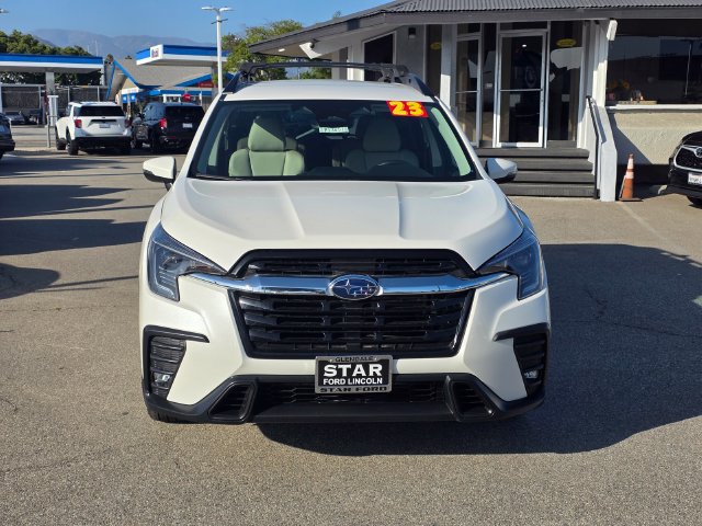 Used 2023 Subaru Ascent Limited AWD/4WD image 2