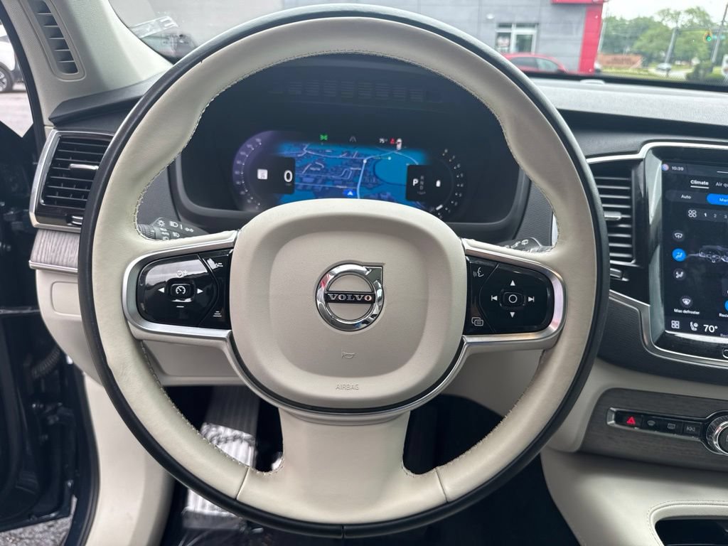 Used 2023 Volvo XC90 B6 Plus AWD/4WD image 35