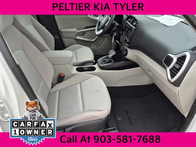 Certified 2025 Kia Soul LX FWD image 10
