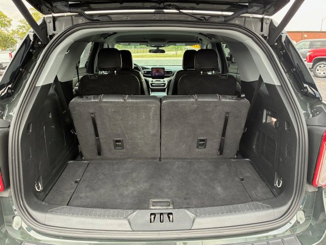 Used 2023 Ford Explorer XLT w/ Equipment Group 202A image 20