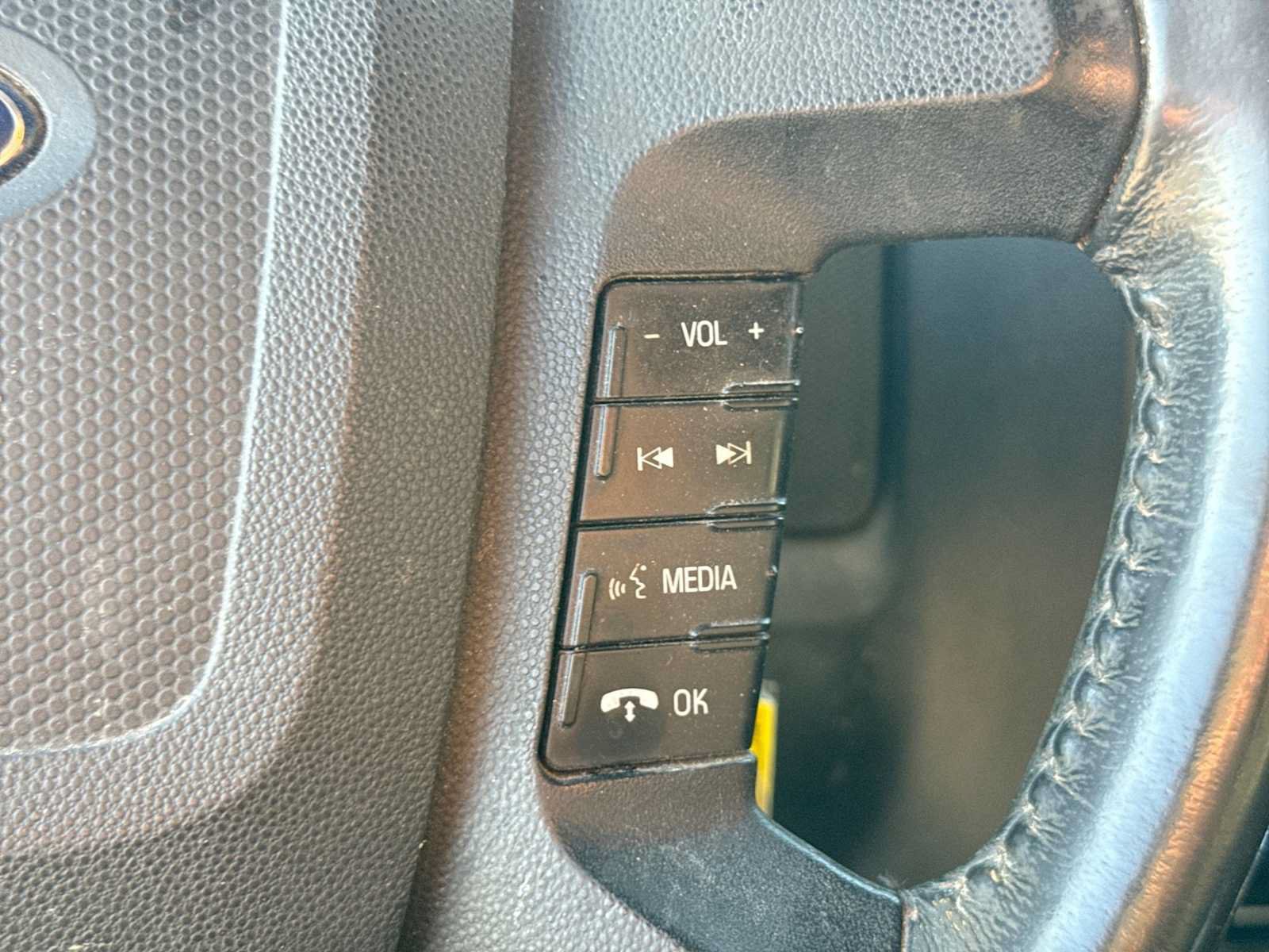 Used 2010 Ford Escape XLT AWD/4WD image 13