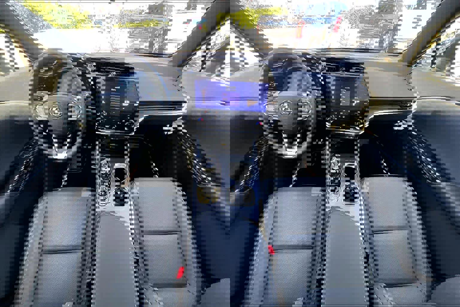 Used 2024 Lexus RZ 300e Premium image 15