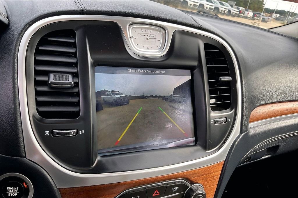 Used 2019 Chrysler 300 C w/ Safetytec Plus Group image 21