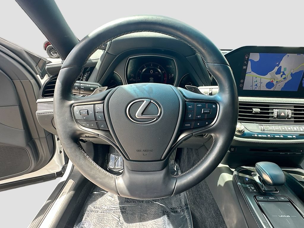 Used 2022 Lexus LS 500 w/ Accessory Package (Z2) RWD image 11