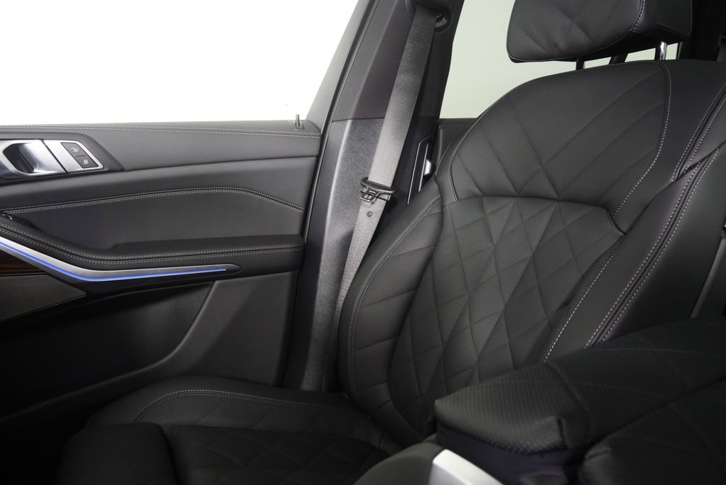 Certified 2026 BMW X5 xDrive40i image 21