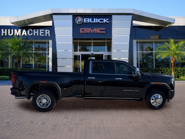 New 2026 GMC Sierra 3500 Denali Ultimate AWD/4WD image 8