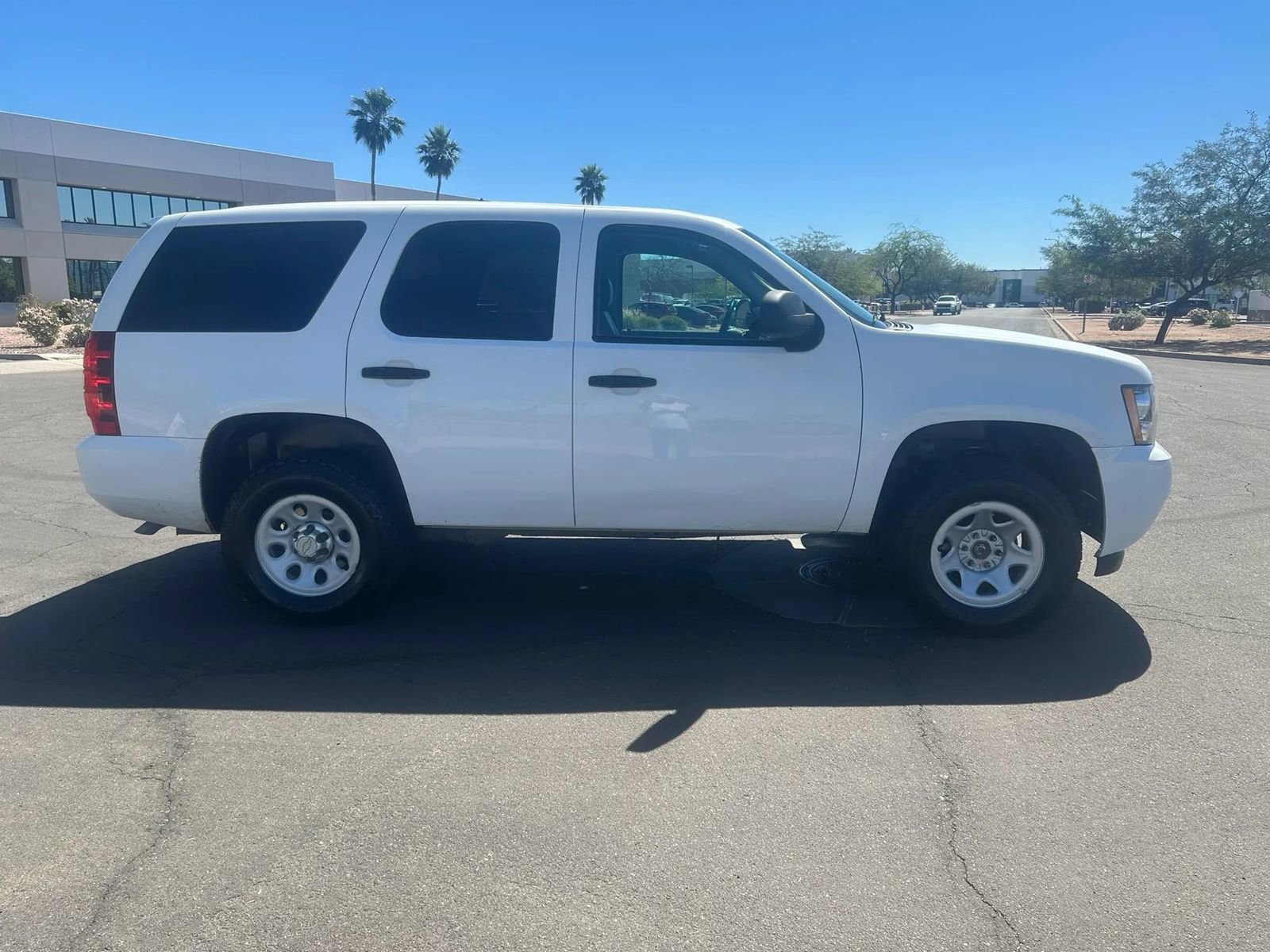 Used 2012 Chevrolet Tahoe LS w/ Skid Plate Package image 4