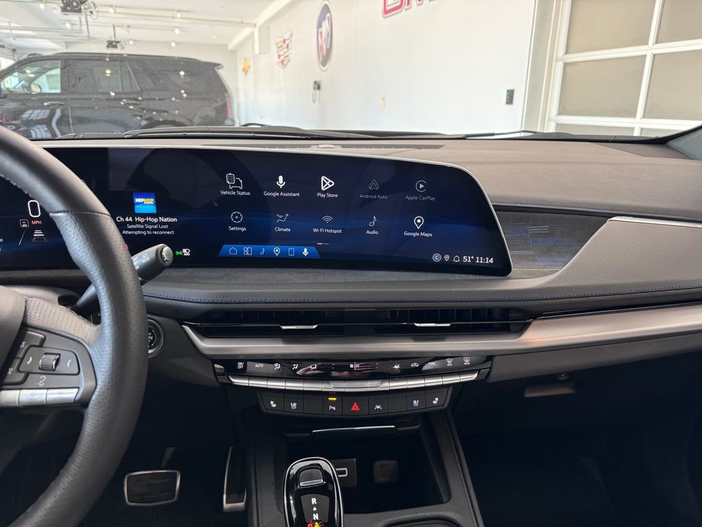 Used 2024 Cadillac XT4 Sport image 18