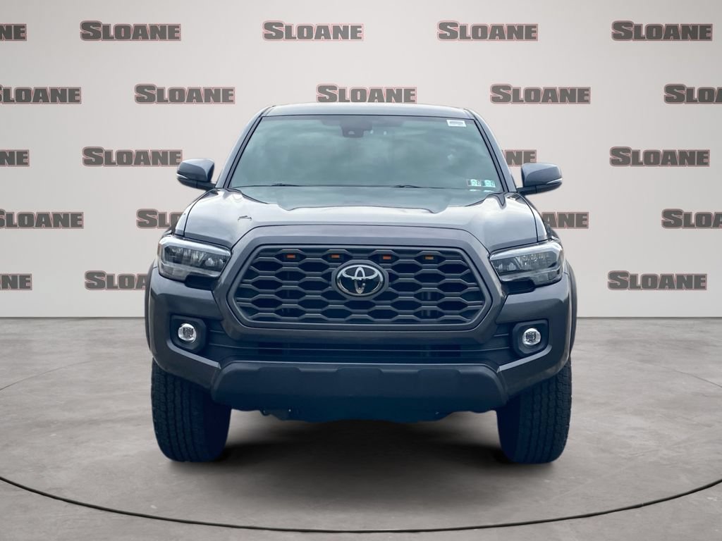 Used 2023 Toyota Tacoma TRD Off-Road w/ Technology Package AWD/4WD image 8