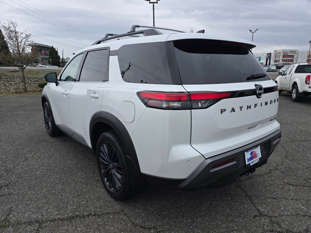 New 2026 Nissan Pathfinder SL image 5