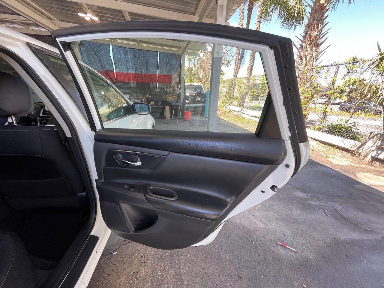 Used 2017 Nissan Altima 2.5 S w/ Power Driver Seat Package image 7