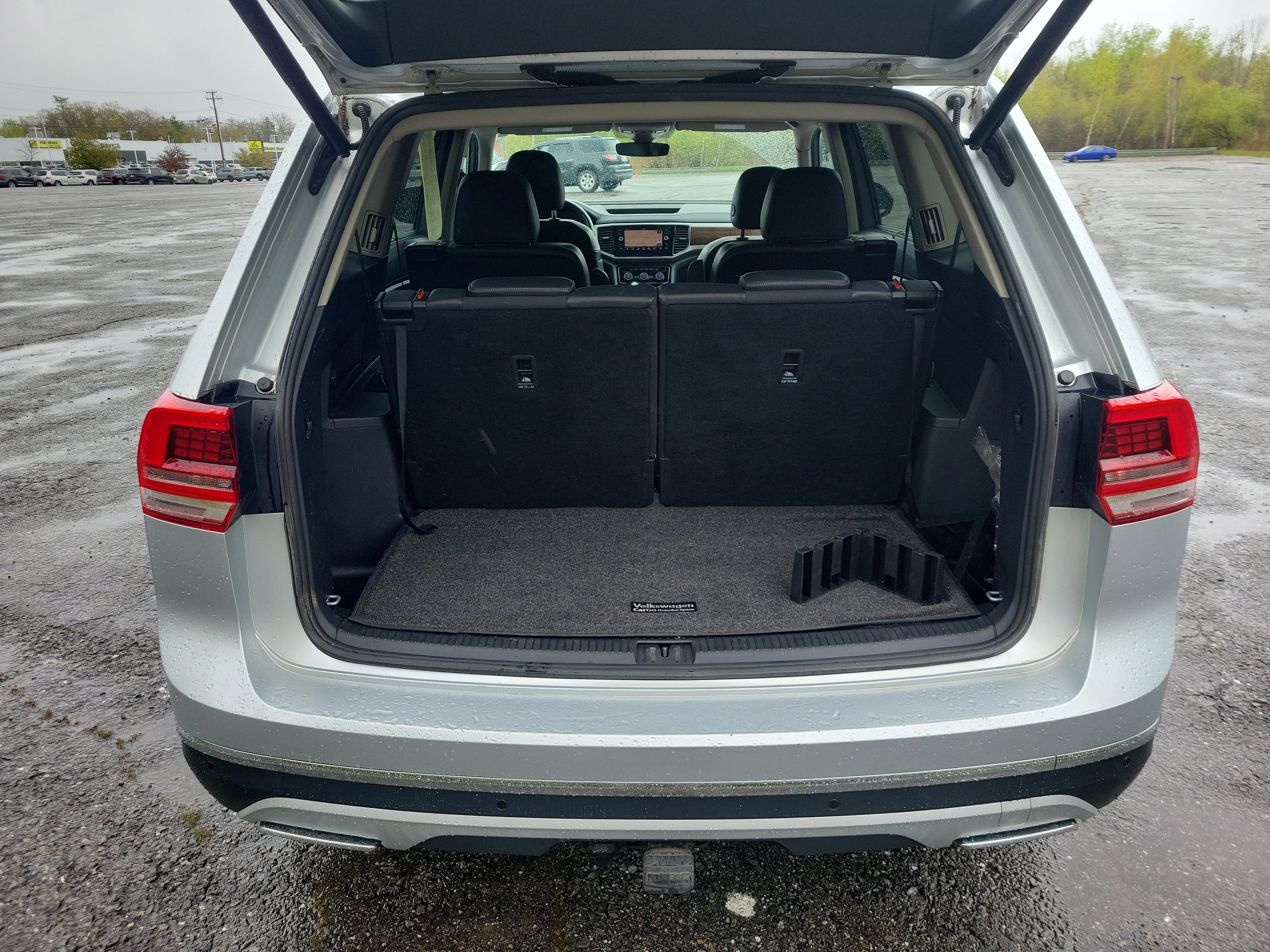 Used 2018 Volkswagen Atlas SEL Premium AWD/4WD image 18