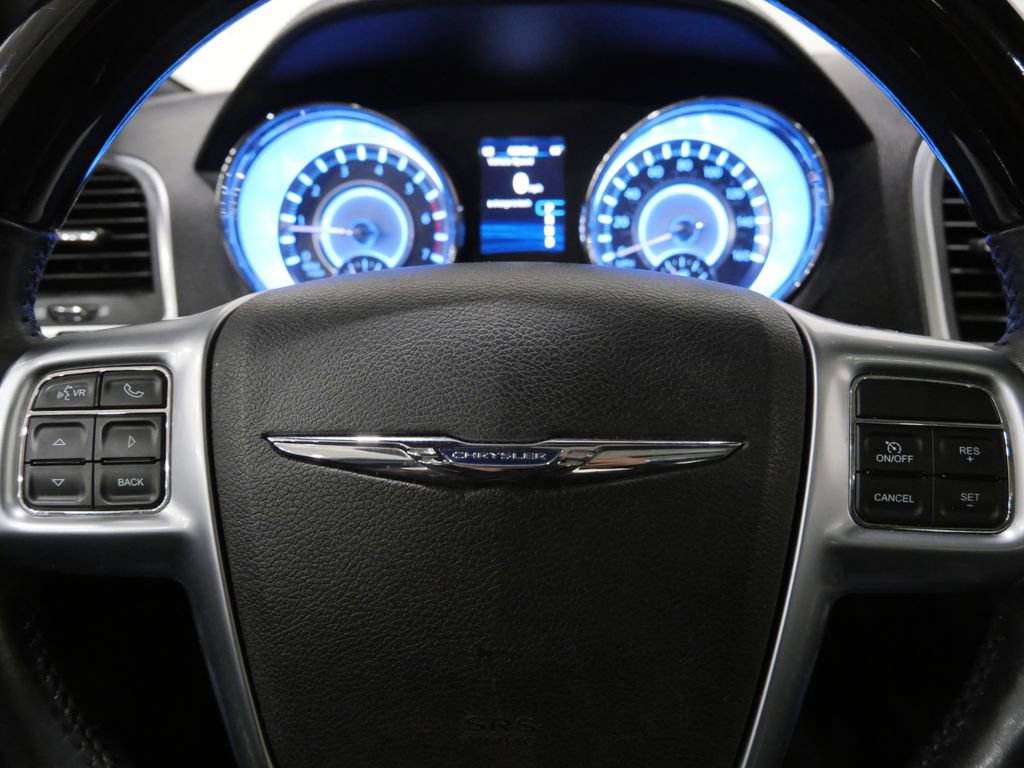 Used 2013 Chrysler 300 C image 16