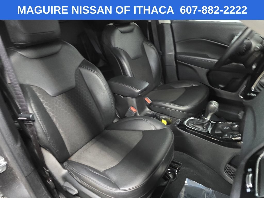 Used 2020 Jeep Compass Latitude AWD/4WD image 14