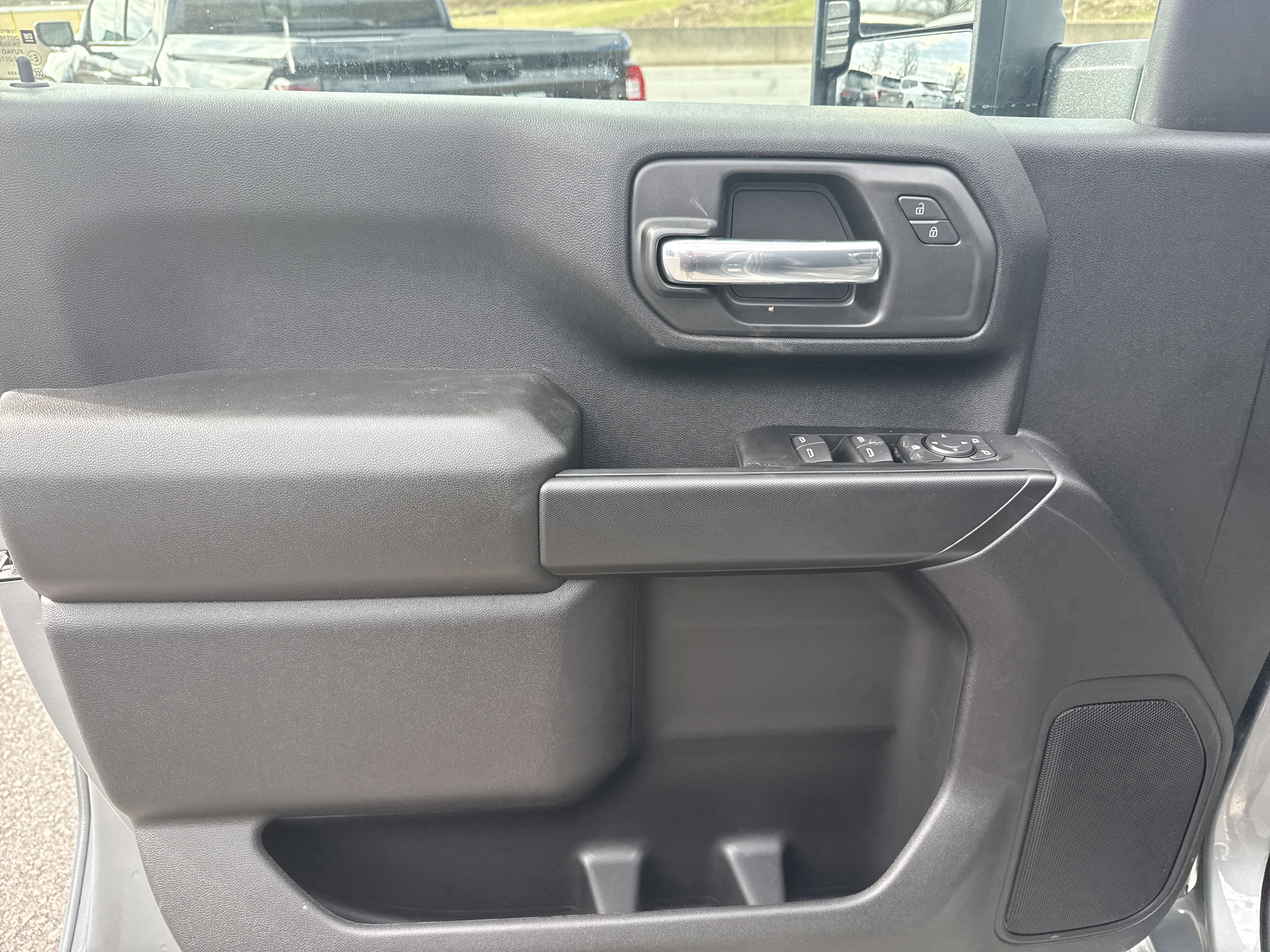 New 2026 GMC Sierra 2500 Pro w/ Convenience Package image 16