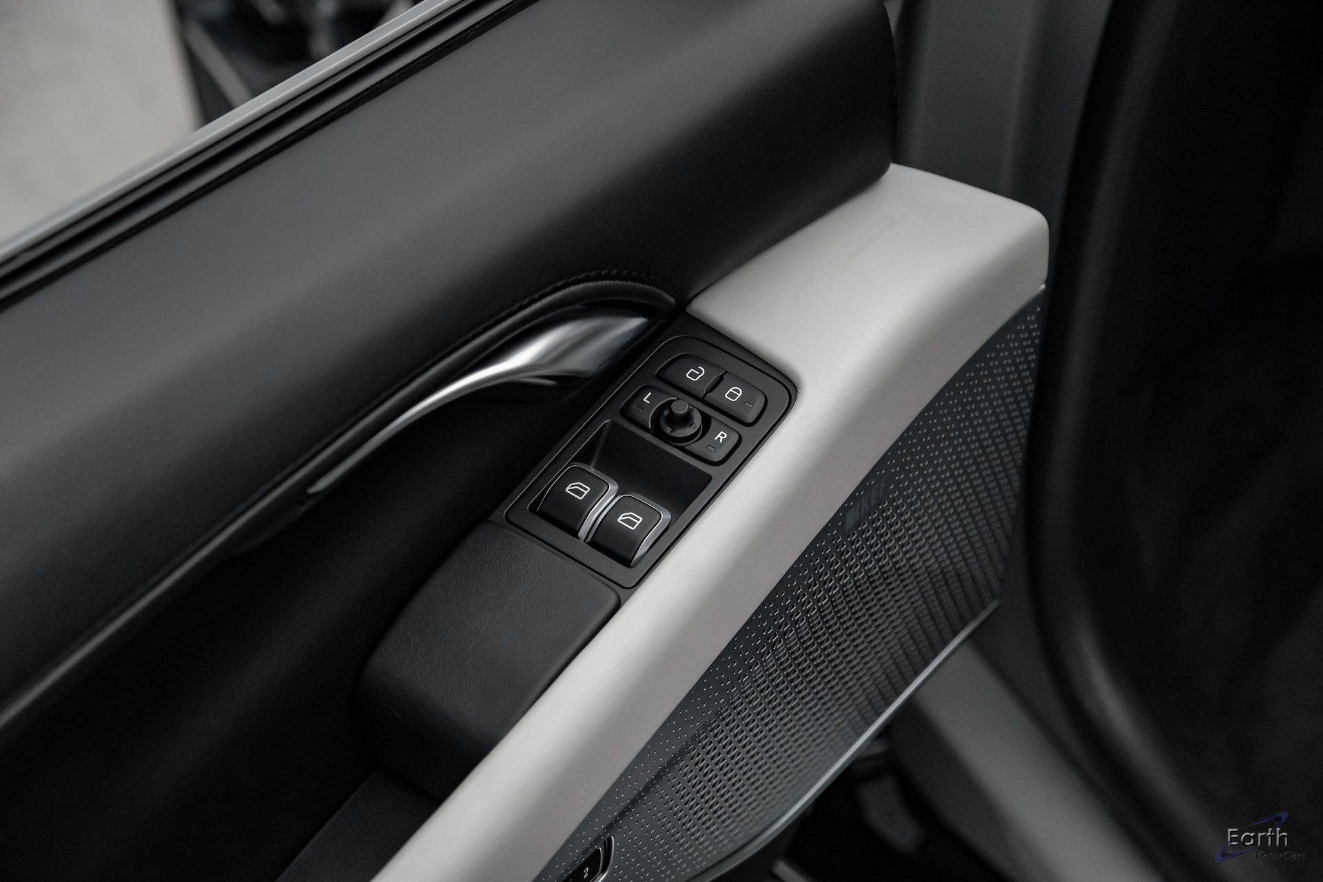 New 2026 Lotus Emira V6 SE Touring RWD image 88