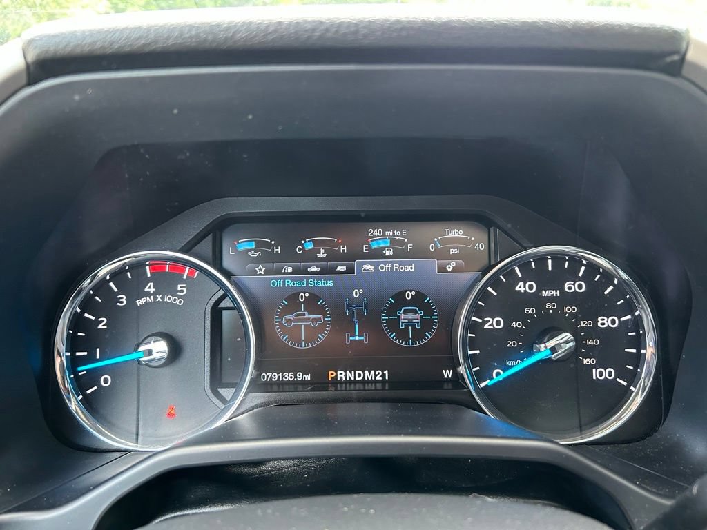 Used 2017 Ford F350 Lariat w/ Lariat Ultimate Package AWD/4WD image 23