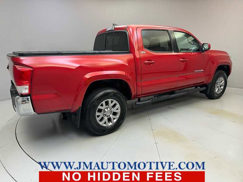 Used 2017 Toyota Tacoma SR5 image 5