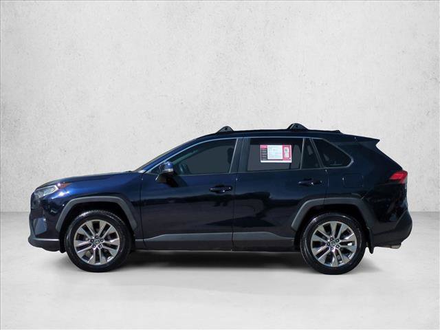 Used 2021 Toyota RAV4 XLE Premium FWD image 9