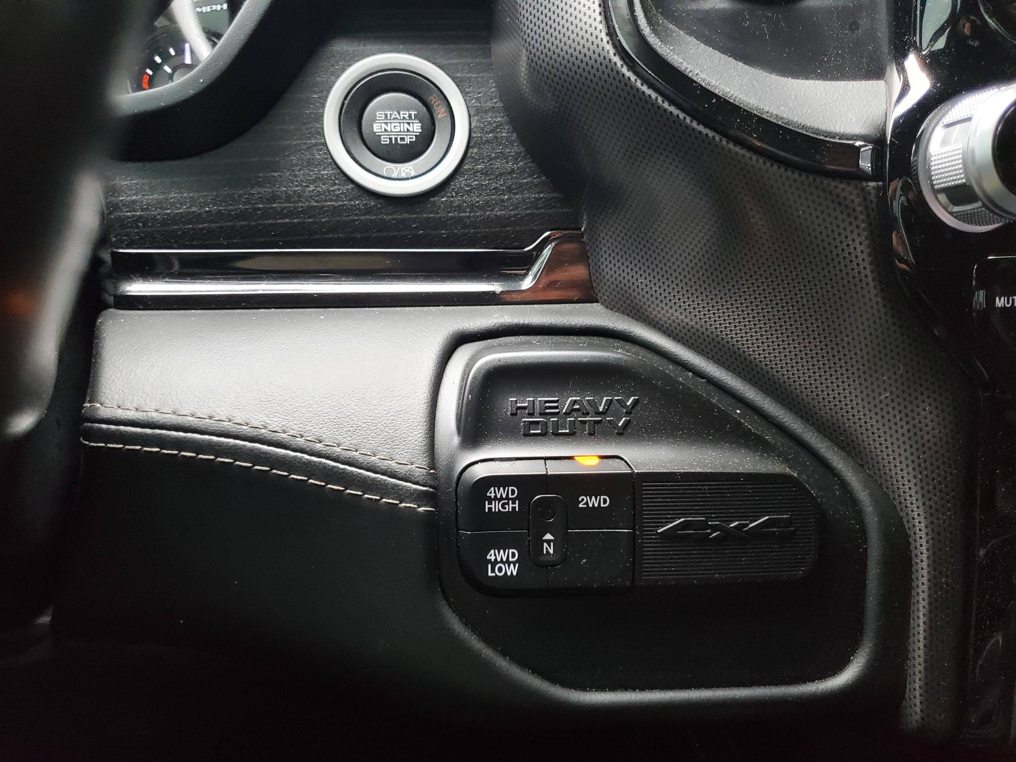 Used 2022 RAM 2500 Limited AWD/4WD image 33