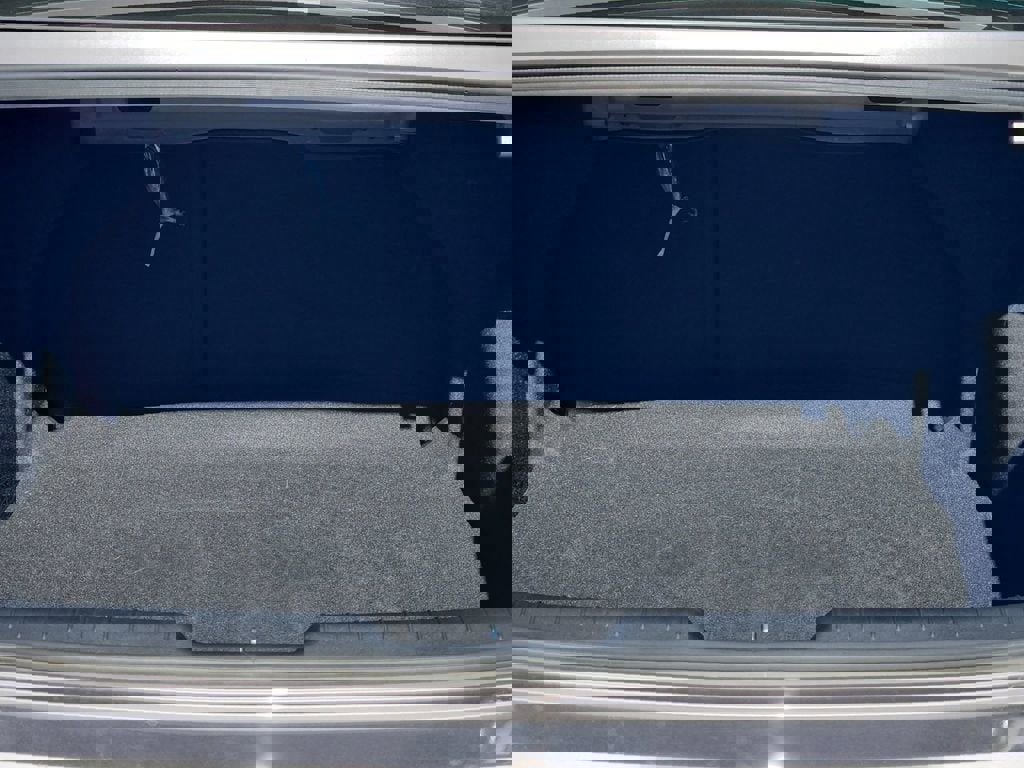 Used 2024 Hyundai Elantra SEL w/ Convenience Package image 18