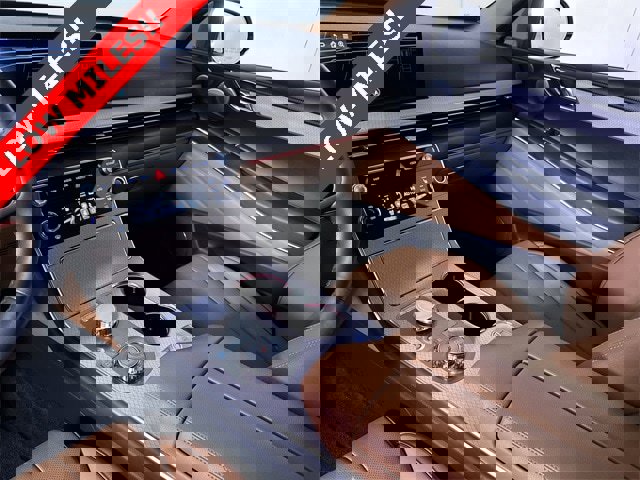 Used 2025 Genesis GV80 3.5T Advanced image 36