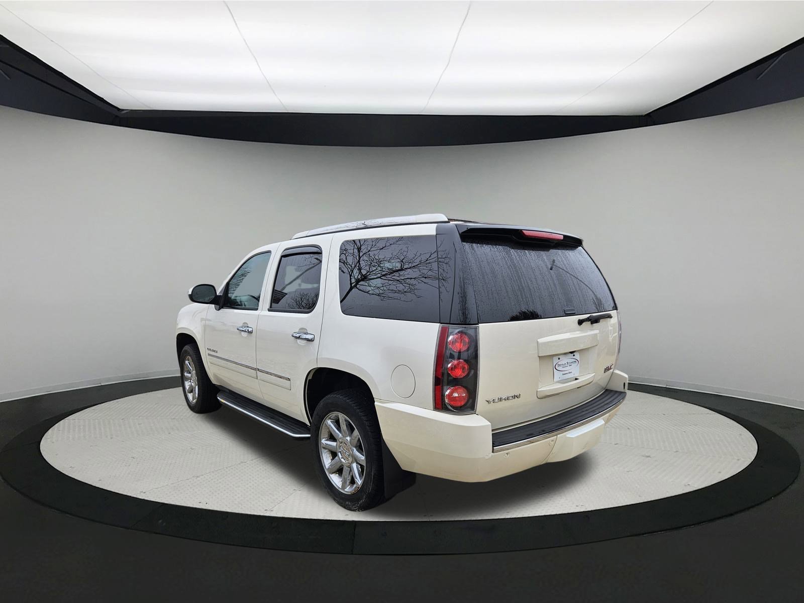 Used 2012 GMC Yukon Denali image 6