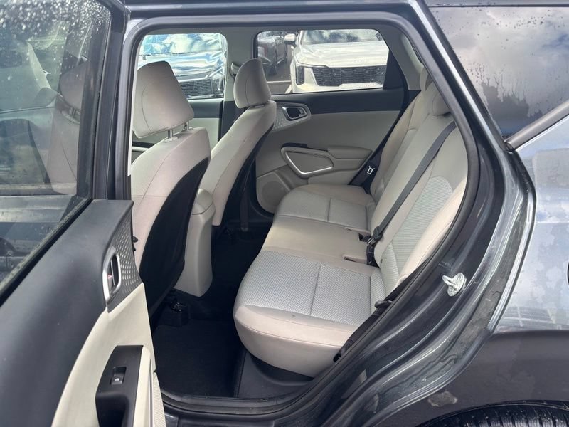 Used 2024 Kia Soul LX w/ Option Group 015 FWD image 10