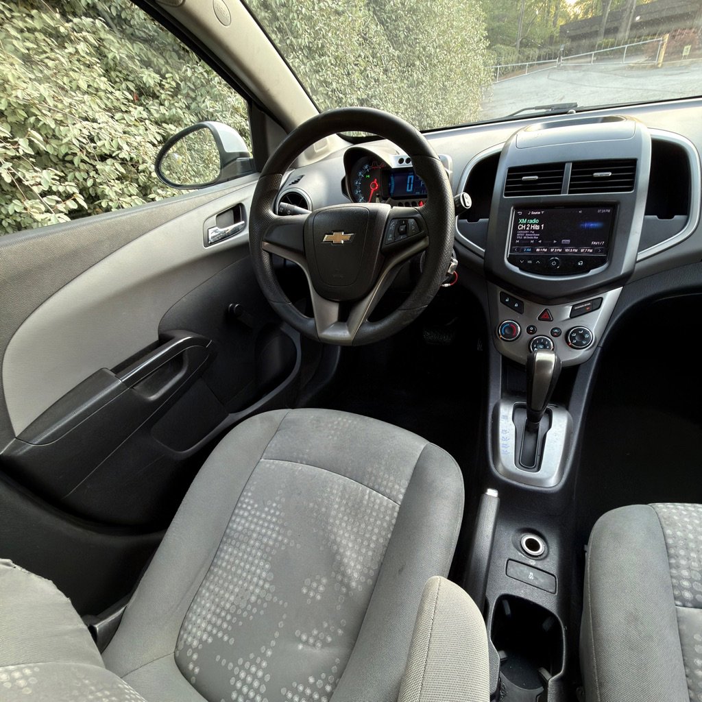 Used 2014 Chevrolet Sonic LS image 29
