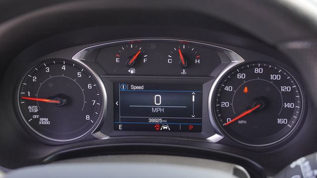 Used 2024 GMC Terrain SLE image 31