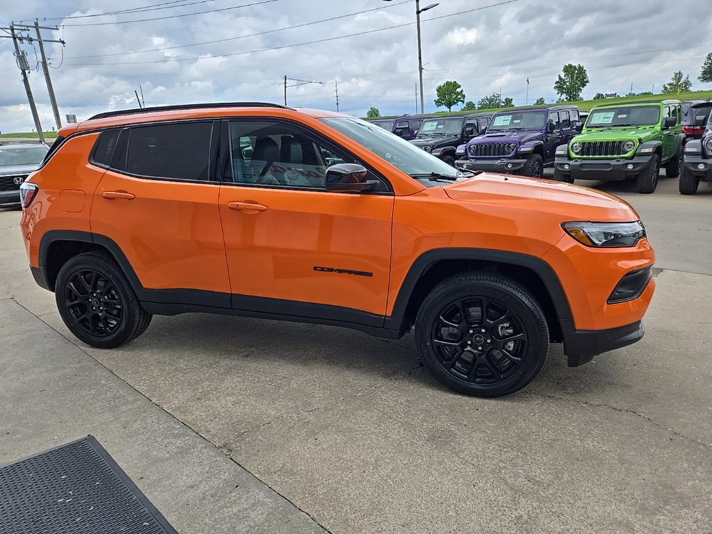 New 2026 Jeep Compass Latitude AWD/4WD image 13