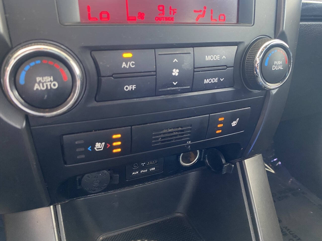 Used 2013 Kia Sorento SX w/ SX Premium Pkg FWD image 30