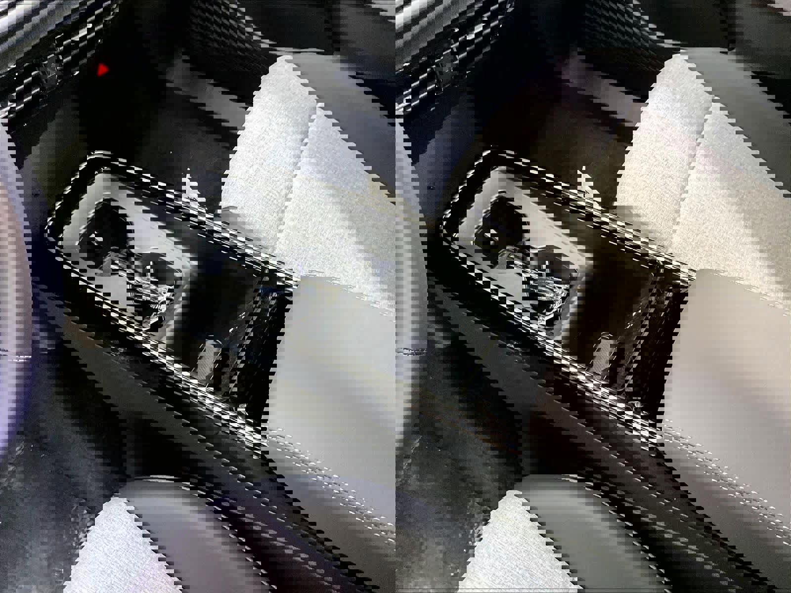 New 2026 Volkswagen ID.4 Pro image 10