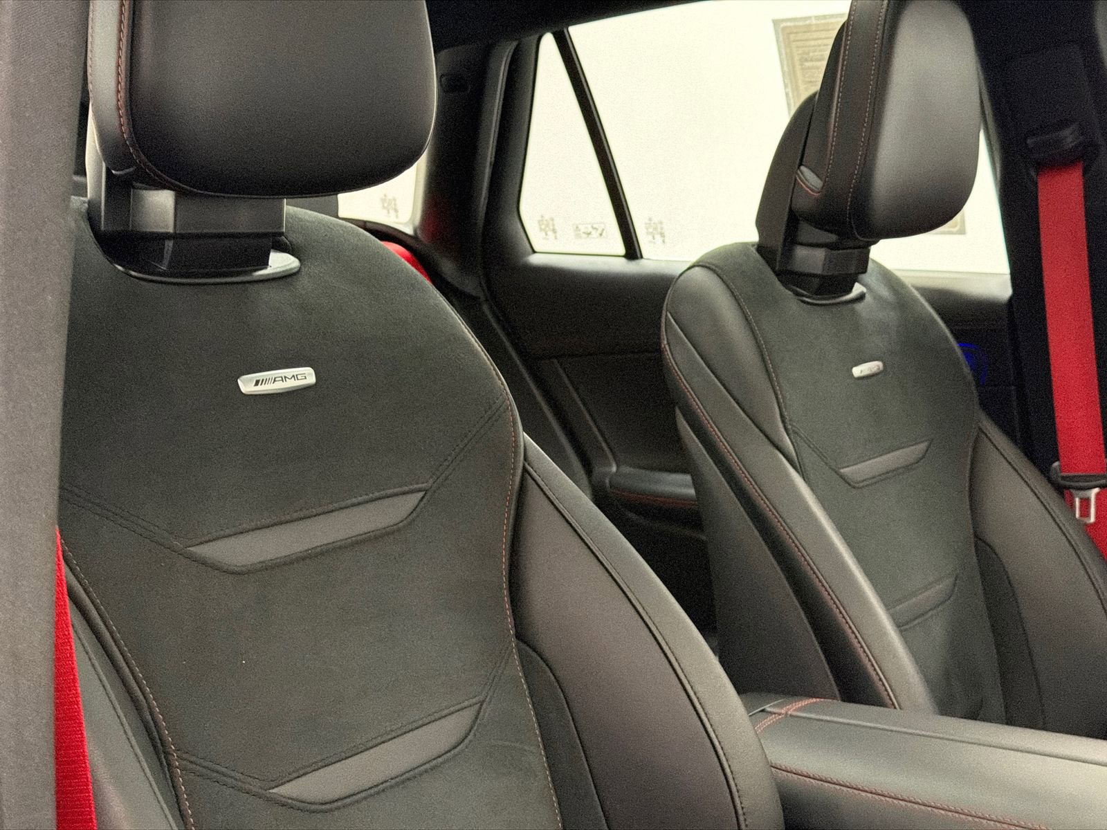 Used 2025 Mercedes-Benz GLC 43 AMG 4MATIC image 13