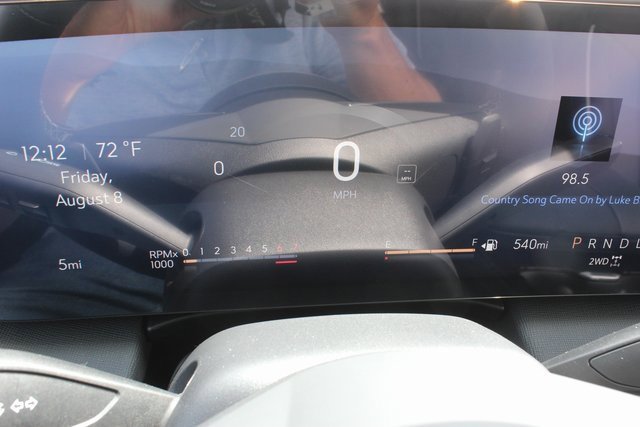 New 2026 Buick Enclave Sport Touring w/ Power Package image 31