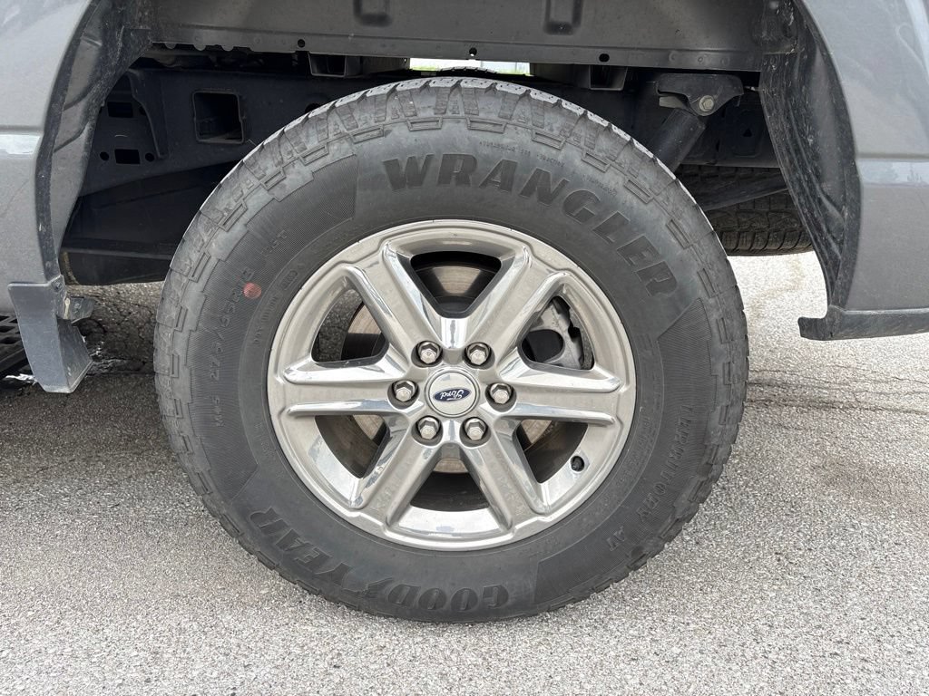Used 2025 Ford F150 XLT w/ Equipment Group 301A Standard AWD/4WD image 21