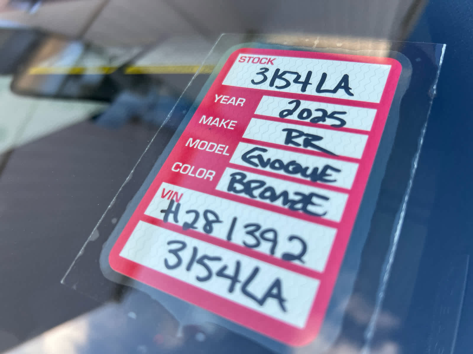 Used 2025 Land Rover Range Rover Evoque Dynamic SE image 19